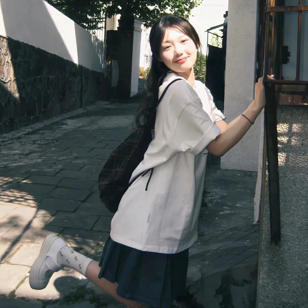 在江边